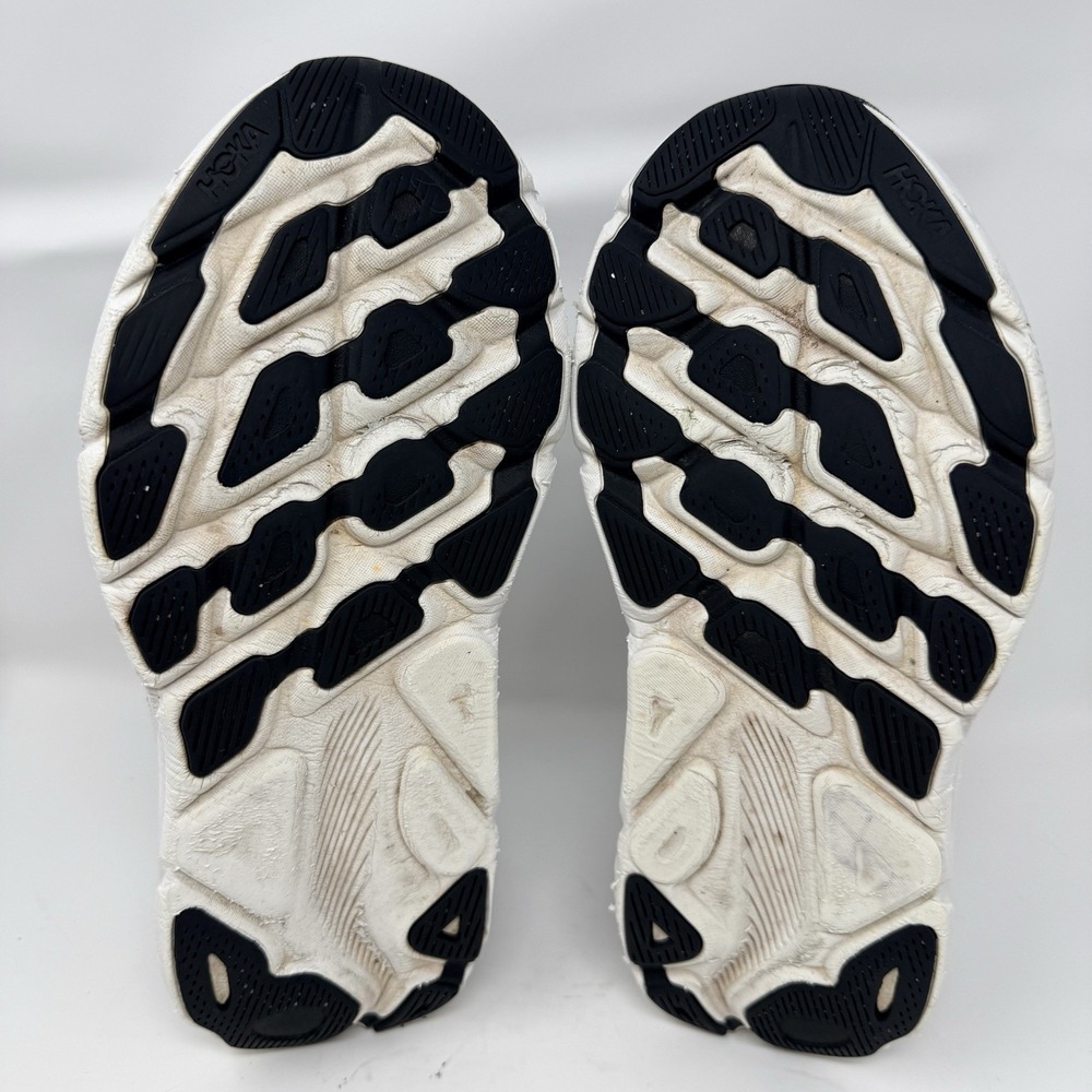 Hoka One One Womens Clifton 9 Size 7.5B Running Shoes 1127896 BWHT Black White - Picture 8 of 10